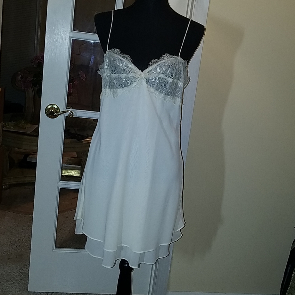 Belle Nuit lingerie
